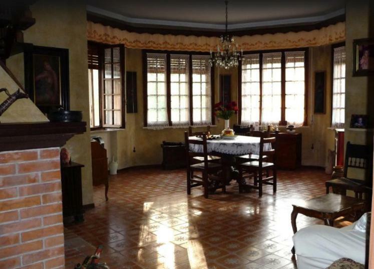 Al Parco Bed & Breakfast Curtatone Exterior photo